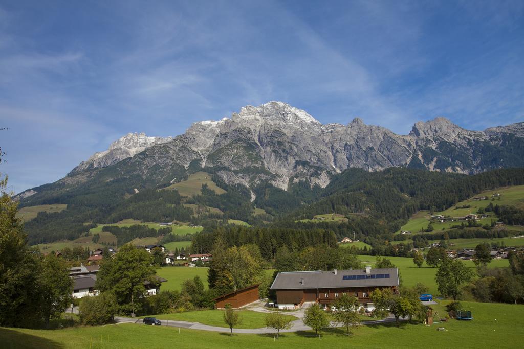 Ferienwohnung John Seymour Leogang Chambre photo